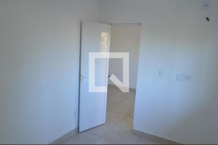 Quarto de apartamento para alugar com 2 quartos, 53m² em Taquara, Rio de Janeiro