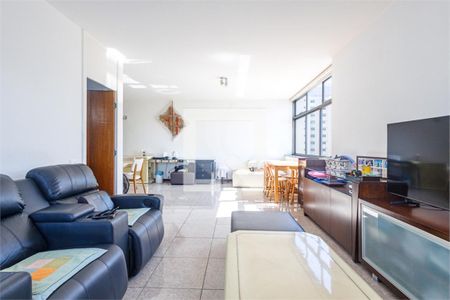 Apartamento à venda com 3 quartos, 176m² em Santa Cecilia, São Paulo