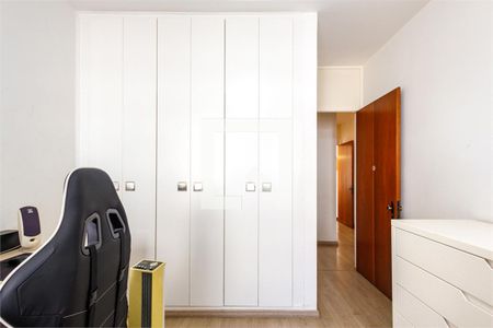 Apartamento à venda com 3 quartos, 176m² em Santa Cecilia, São Paulo