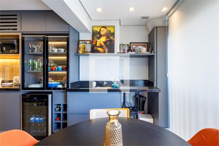 Apartamento à venda com 2 quartos, 66m² em Pinheiros, São Paulo