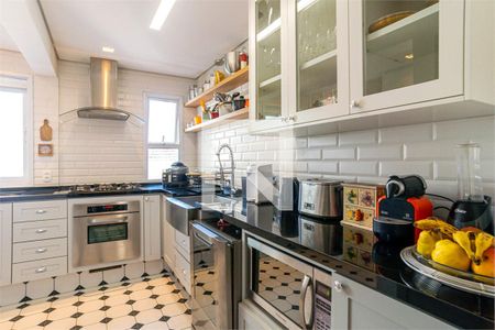 Apartamento à venda com 3 quartos, 94m² em Aclimação, São Paulo