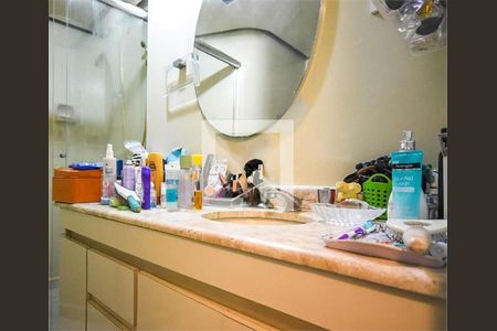 Apartamento à venda com 3 quartos, 180m² em Vila Suzana, São Paulo