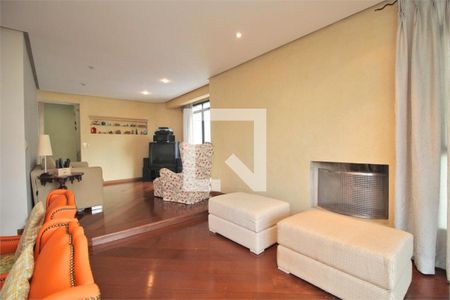 Apartamento à venda com 3 quartos, 160m² em Vila Suzana, São Paulo