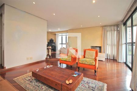 Apartamento à venda com 3 quartos, 160m² em Vila Suzana, São Paulo