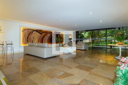 Apartamento à venda com 2 quartos, 70m² em Cerqueira César, São Paulo