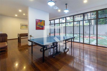 Apartamento à venda com 2 quartos, 70m² em Cerqueira César, São Paulo