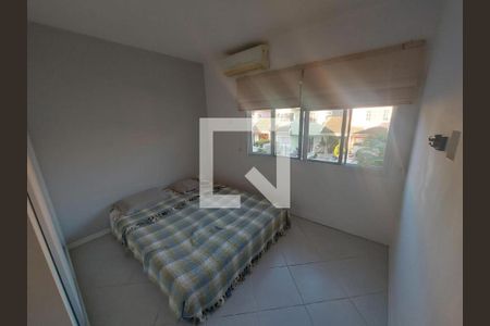 Casa à venda com 4 quartos, 162m² em Vargem Pequena, Rio de Janeiro