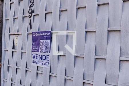 Placa de casa para alugar com 3 quartos, 463m² em Parque Boturussu, São Paulo