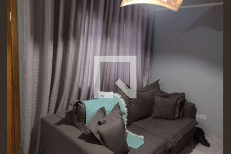 Sala de casa à venda com 2 quartos, 130m² em Vila Nivi, São Paulo