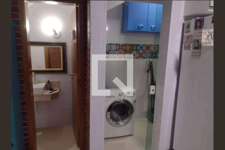 Lavanderia de casa à venda com 2 quartos, 130m² em Vila Nivi, São Paulo