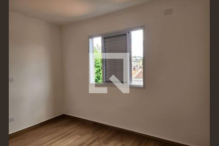 Quarto de casa à venda com 2 quartos, 220m² em Vila Nivi, São Paulo