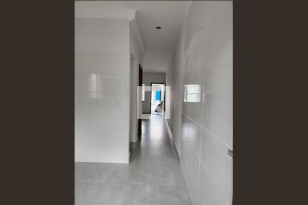 Corredor de casa à venda com 2 quartos, 220m² em Vila Nivi, São Paulo