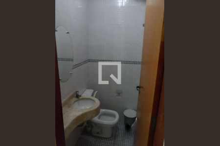 Casa à venda com 300m², 3 quartos e 4 vagasBanheiro