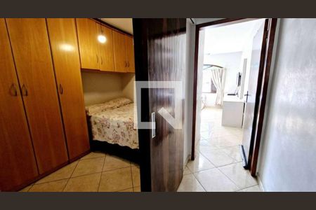 Quarto de casa à venda com 3 quartos, 200m² em Vila Nivi, São Paulo