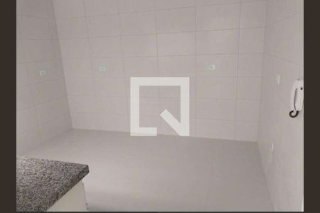 Cozinha de casa à venda com 2 quartos, 130m² em Vila Nivi, São Paulo