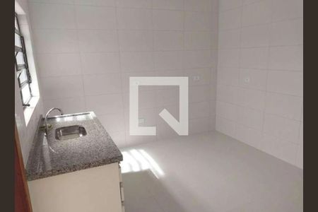 Cozinha de casa à venda com 2 quartos, 130m² em Vila Nivi, São Paulo