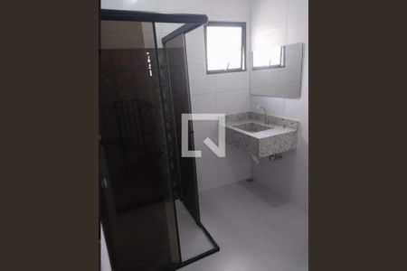 Casa à venda com 2 quartos, 130m² em Vila Nivi, São Paulo