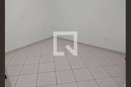 Casa à venda com 2 quartos, 130m² em Vila Nivi, São Paulo