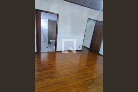 Sala de casa à venda com NaN quartos, m² em Vila Nivi, São Paulo