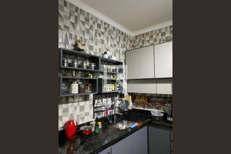 Cozinha de casa à venda com 2 quartos, 250m² em Vila Nivi, São Paulo