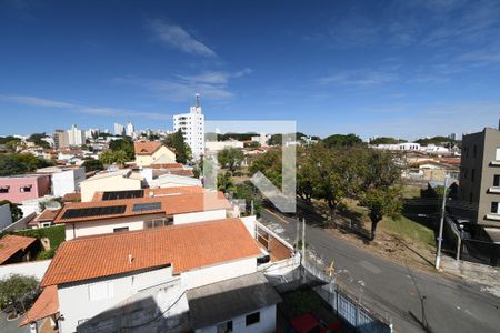 Sala - Vista de apartamento à venda com 2 quartos, 150m² em Jardim Flamboyant, Campinas