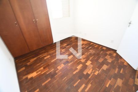 Quarto 1 de apartamento à venda com 2 quartos, 150m² em Jardim Flamboyant, Campinas