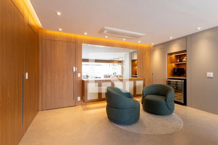 Sala de apartamento à venda com 3 quartos, 149m² em Indianópolis, São Paulo