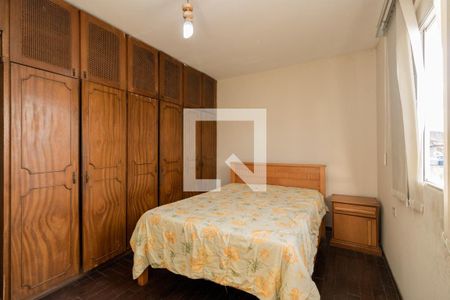 Quarto 1 de casa para alugar com 3 quartos, 200m² em Vila Formosa, São Paulo