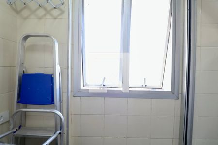 Área de Serviço de apartamento para alugar com 2 quartos, 188m² em Parque Enseada, Guarujá
