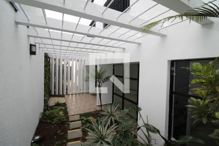 Varanda da Sala de casa à venda com 3 quartos, 250m² em Vila Basileia, São Paulo