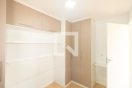 Quarto 2 de apartamento para alugar com 2 quartos, 40m² em Guaratiba, Rio de Janeiro