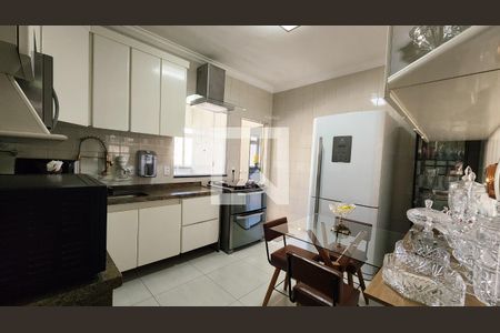Cozinha de apartamento à venda com 3 quartos, 93m² em Vila Centro, Jundiaí