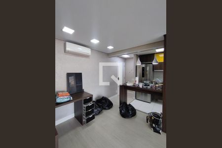 Sala de apartamento à venda com 2 quartos, 95m² em Vila Brasilio Machado, São Paulo