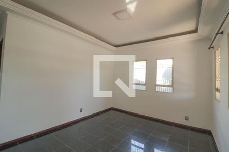 Sala de casa à venda com 2 quartos, 220m² em Jardim Paulista Ii, Jundiaí