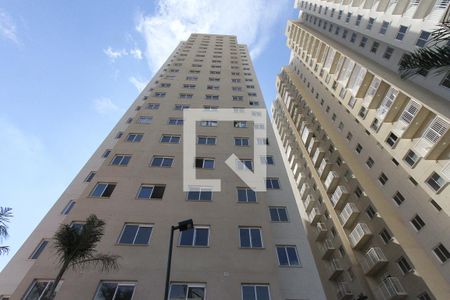 Fachada de apartamento para alugar com 2 quartos, 34m² em Vila Graciosa, São Paulo