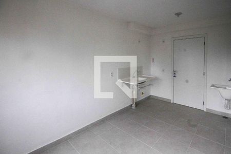Sala/Cozinha de apartamento para alugar com 2 quartos, 34m² em Vila Graciosa, São Paulo
