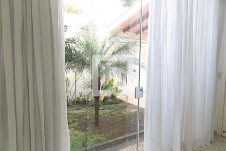 Sala de casa à venda com 4 quartos, 180m² em Jardim Maia, Guarulhos