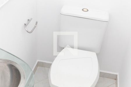 Lavabo de casa à venda com 4 quartos, 180m² em Jardim Maia, Guarulhos