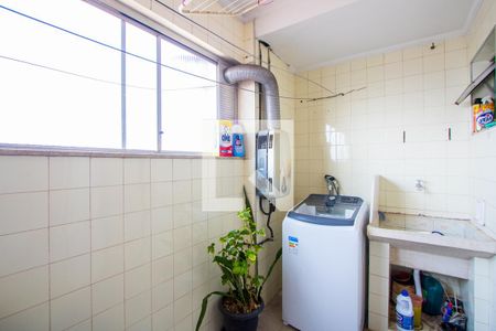 Área de serviço de apartamento à venda com 3 quartos, 136m² em Vila Assunção, Santo André