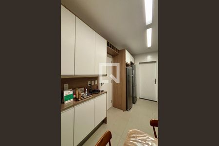 Cozinha de apartamento à venda com 3 quartos, 125m² em Lagoa, Rio de Janeiro