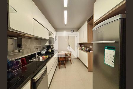 Cozinha de apartamento à venda com 3 quartos, 125m² em Lagoa, Rio de Janeiro