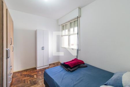 Quarto 1 de apartamento à venda com 3 quartos, 66m² em Santo Antônio, Porto Alegre