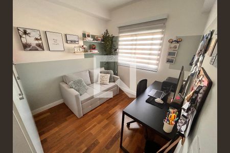 Quarto de apartamento à venda com 3 quartos, 115m² em Vila Gumercindo, São Paulo