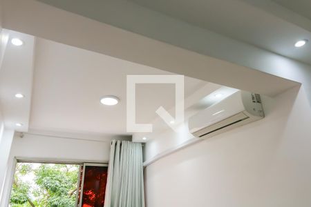 Sala de apartamento à venda com 2 quartos, 55m² em Cachambi, Rio de Janeiro