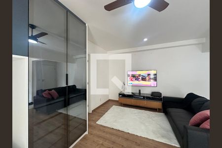 Sala/Quarto de apartamento para alugar com 1 quarto, 50m² em Jardim Tupanci, Barueri
