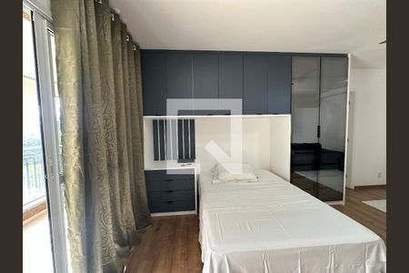Sala/Quarto de apartamento para alugar com 1 quarto, 50m² em Jardim Tupanci, Barueri