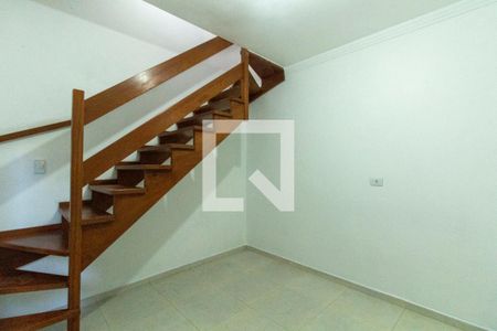 Sala de casa para alugar com 3 quartos, 140m² em Jardim Vera Cruz(zona Leste), São Paulo