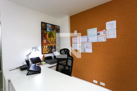 Escritório de apartamento à venda com 2 quartos, 68m² em Vila Suzana, São Paulo