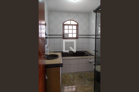 Banheiro de casa para alugar com 4 quartos, 309m² em Jardim Bandeirantes, Guarulhos
