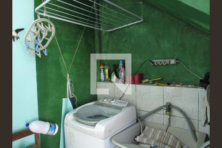 Área de Serviço de casa à venda com 2 quartos, 150m² em Jardim Roberto, Osasco